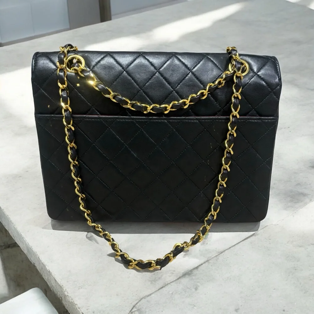 CHANEL Vintage 1986 Classic Quilted Lambskin Flap Bag Black/Red